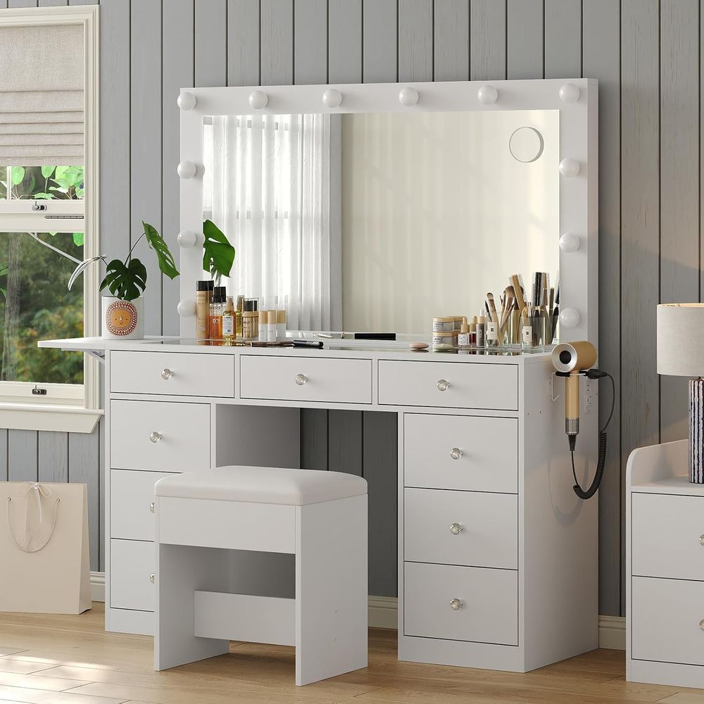 โต๊ะเครื่องแป้งพร้อมปลั๊กไฟ, โ - Desk Vanity Setup บทวิจารณ์และราคา
